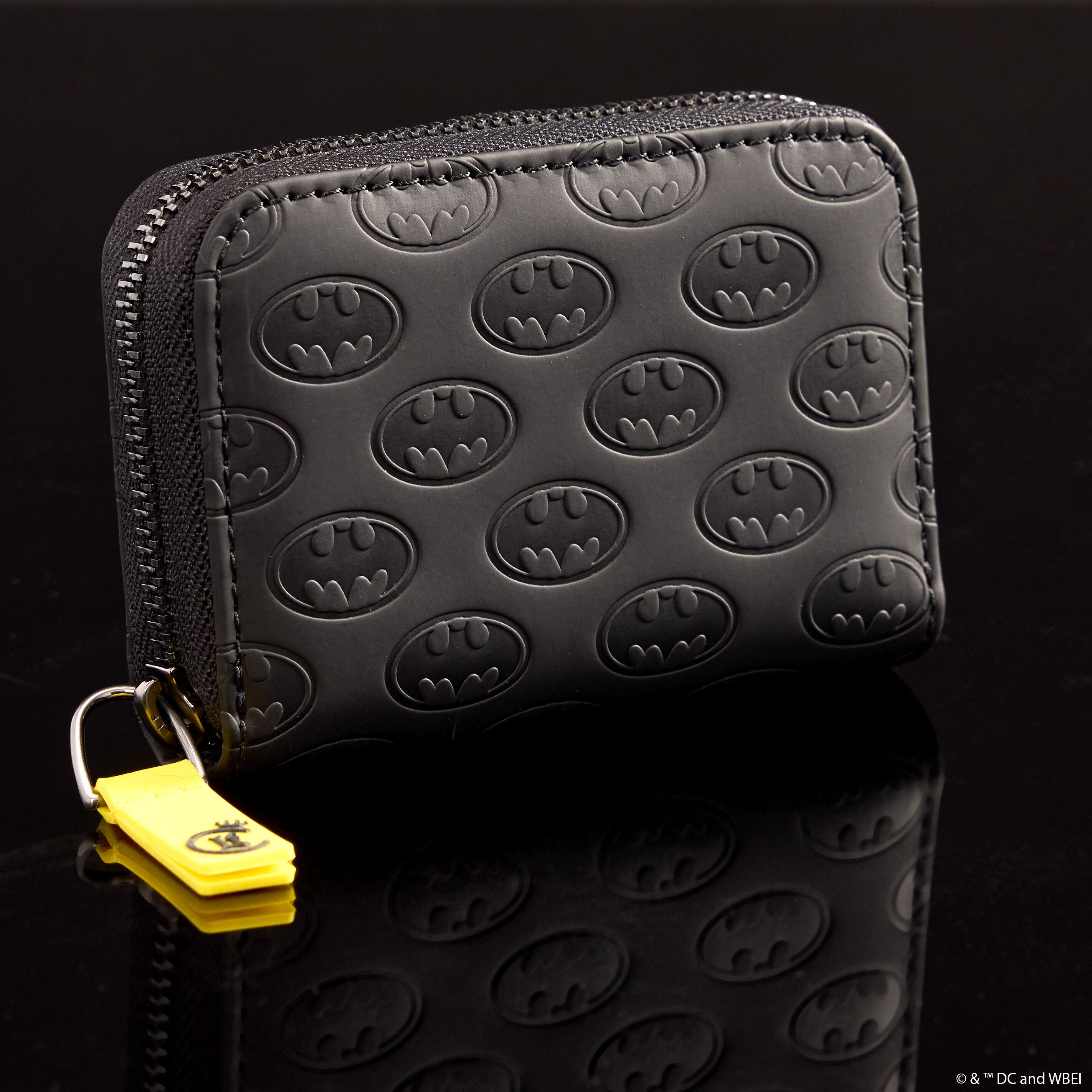 COLLECTIV Batman™ 85th Anniversary The ORGANIZR Accordion Zip Around Wallet