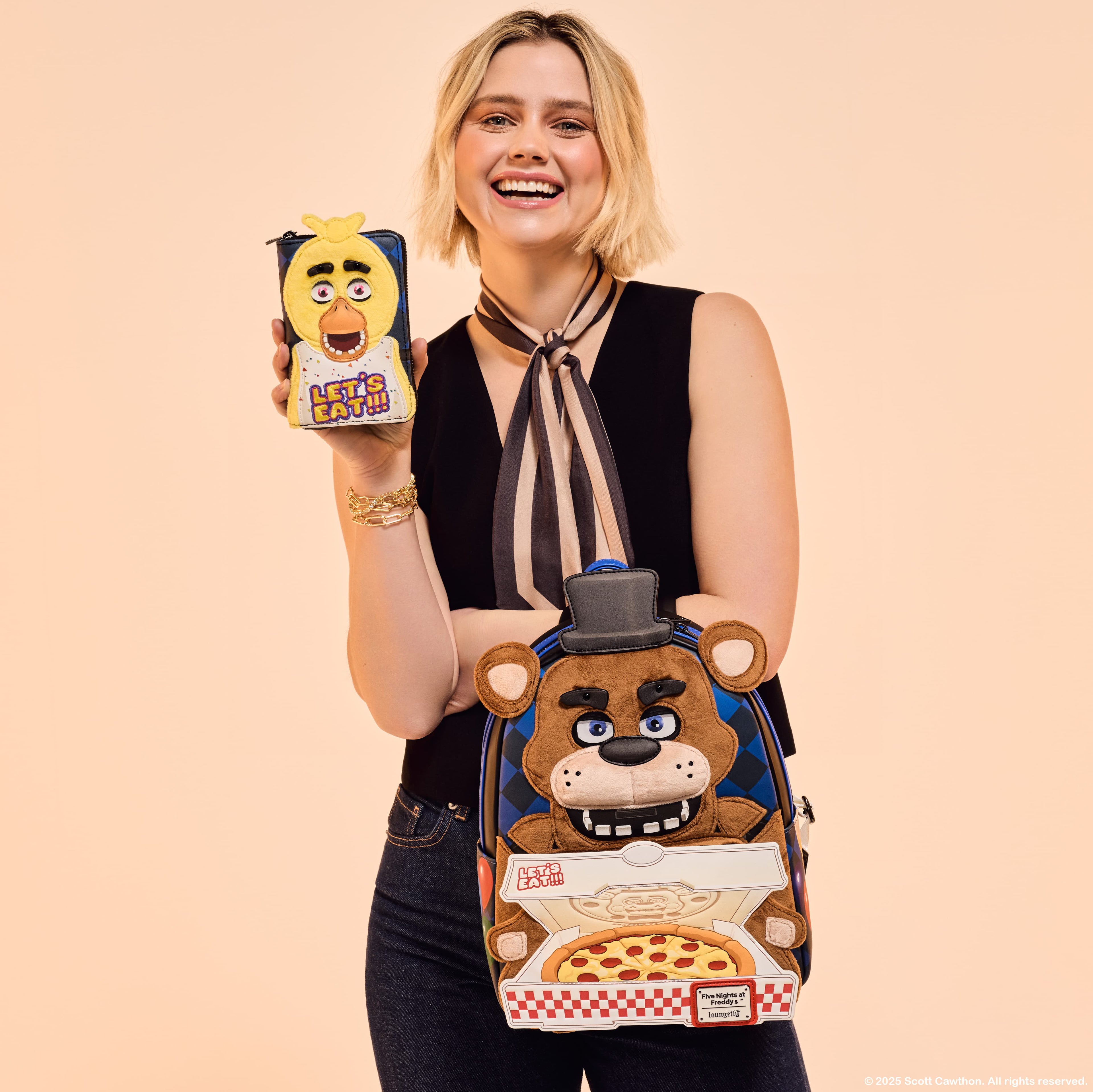 Five Nights at Freddy's Chica Plush Cosplay Zip Around Wallet