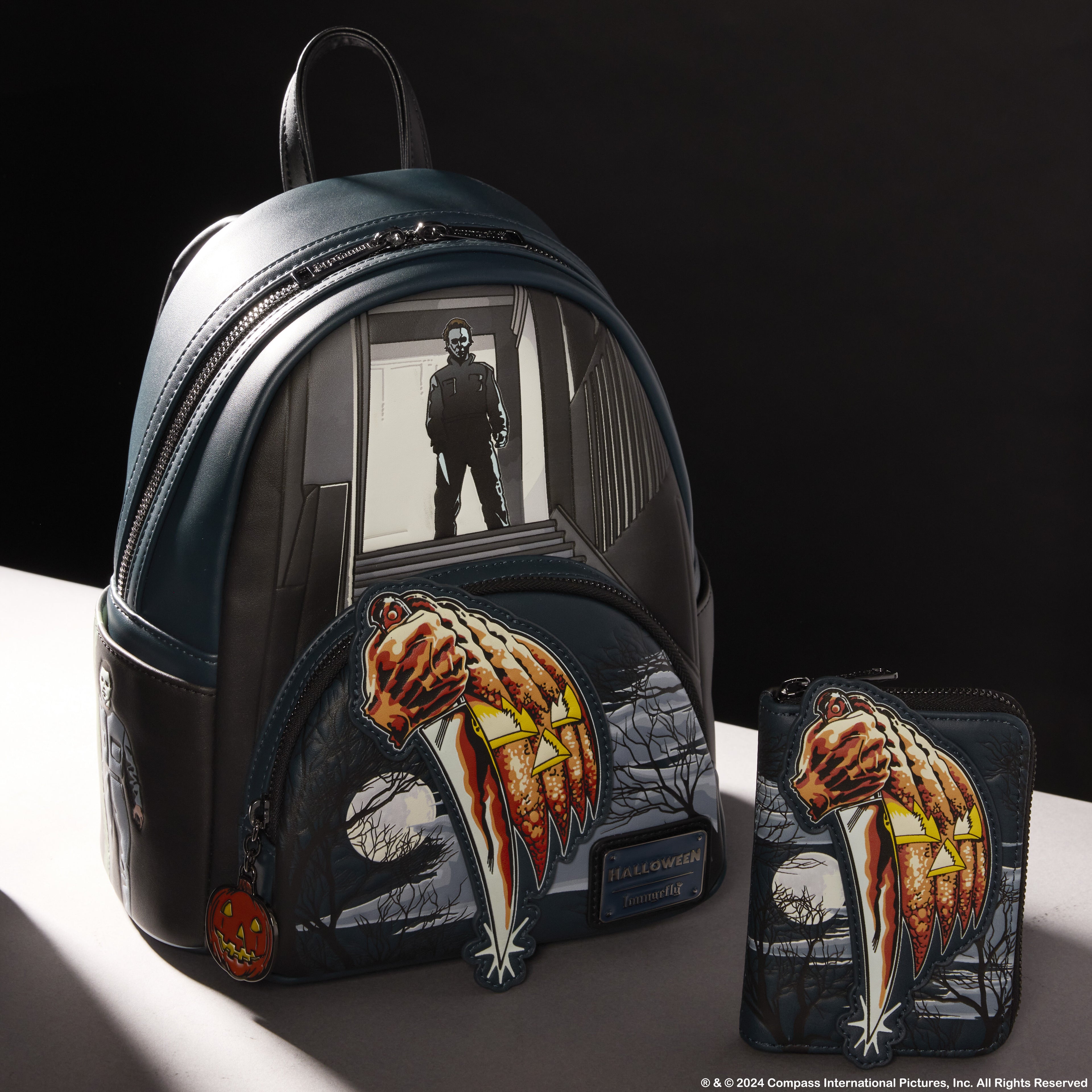Halloween Michael Myers Jack-O'-Lantern Glow Zip Around Wallet